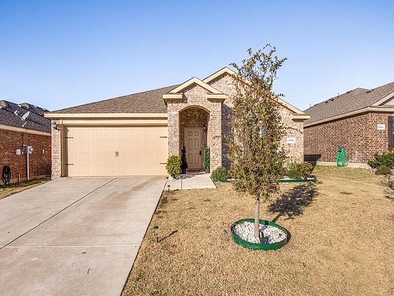 2nd image of 1216 Roman Dr