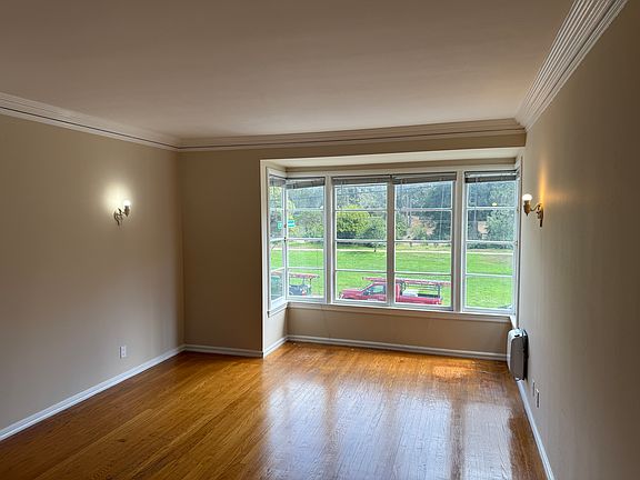 2nd image of 4930 Fulton St APT 102