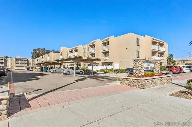 1 bed, 636 sqft, $2,500 — Photo 1
