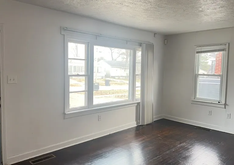 4514 Winnrose Way — Photo 7