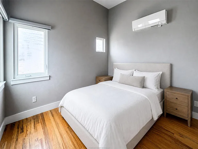 1416 Dumble St — Photo 10