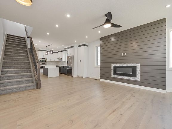 4th image of 10954 135th St NW