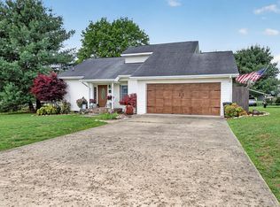 21658 Lakeshore Dr, Abingdon, VA 24211