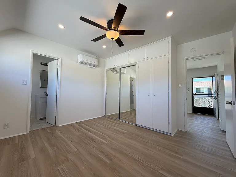 275 N Garfield Ave #10B — Photo 10