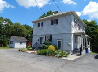 15 Tiogue Ave, West Warwick, RI 02893
