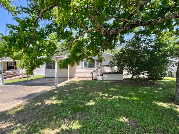 6368 Footprint Dr, Pensacola, FL 32526