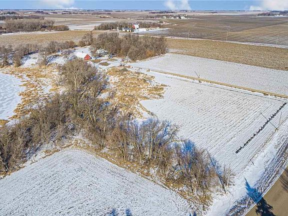 4th image of Tripp Ave