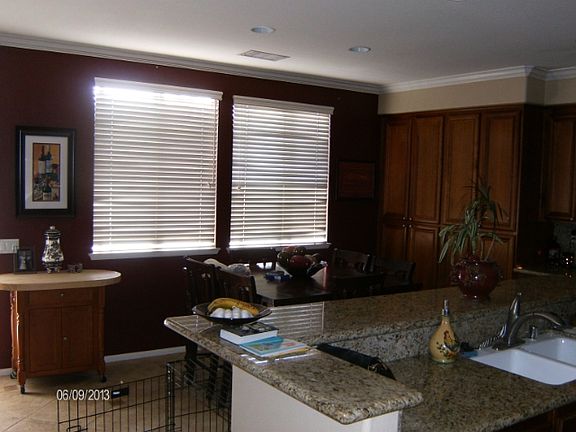 3rd image of 2855 Douglas Way