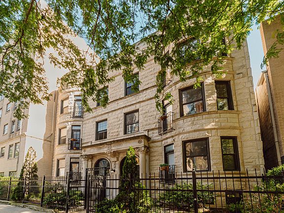 2nd image of 927 W Eastwood Ave APT 3E