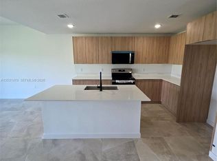 1305 NW 4th Ter #1305, Homestead, FL 33034