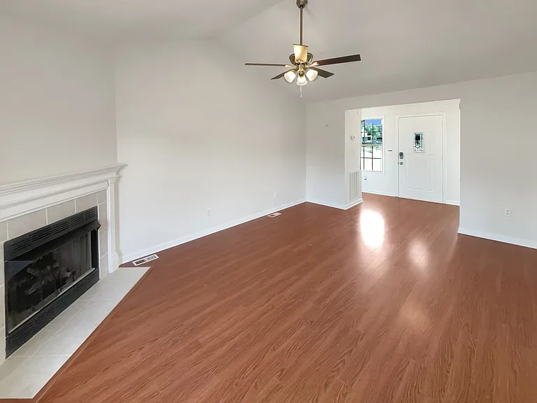 1879 Timberline Way — Photo 3