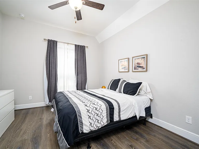 2511 Marble Hill Dr — Photo 40