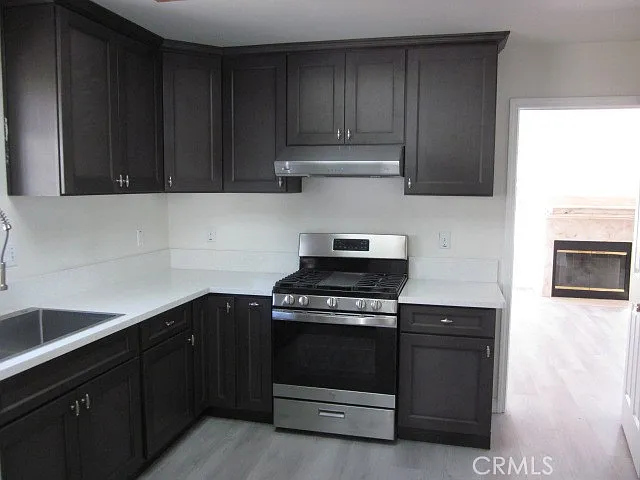 6017 Primrose Ave — Photo 10