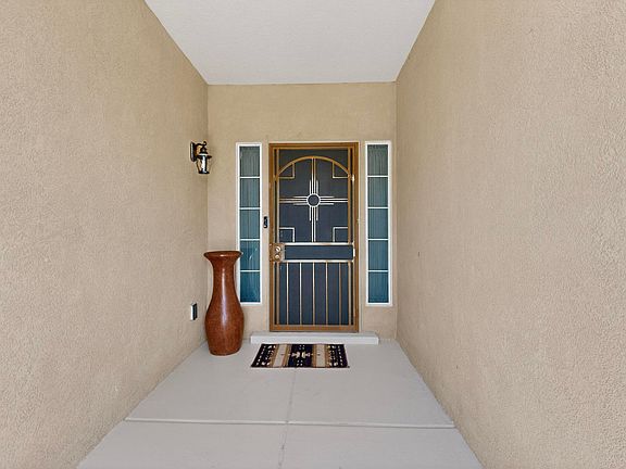 4th image of 10200 Avenida Vista Sol NW