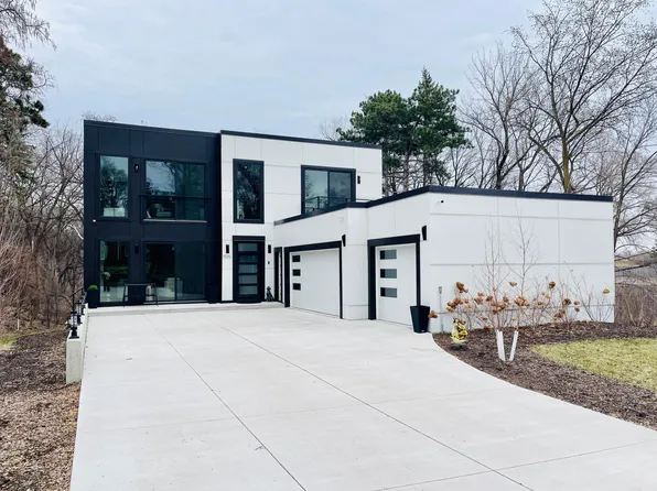 1125 Tyrol Trl, Golden Valley, MN 55416