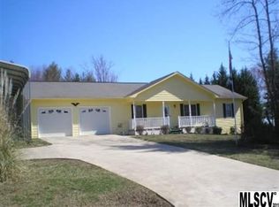 2009 Lee Roy Ln, Lenoir, NC 28645