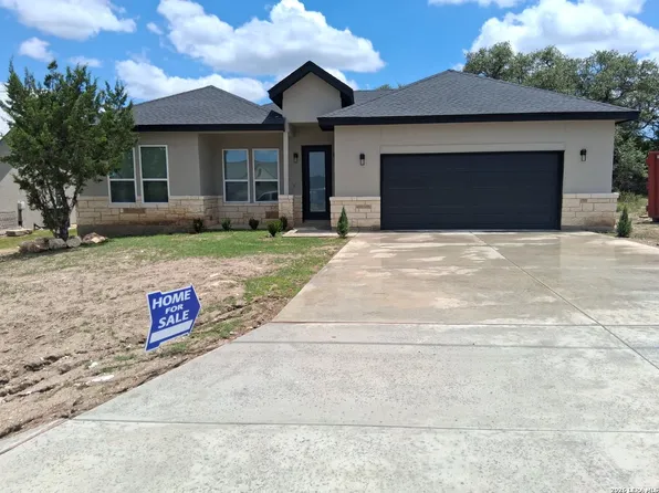 109 W Eli Chandler, Blanco, TX 78606