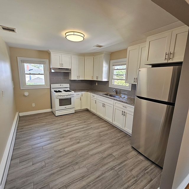 1st image of 75 Bergen St Floor 2