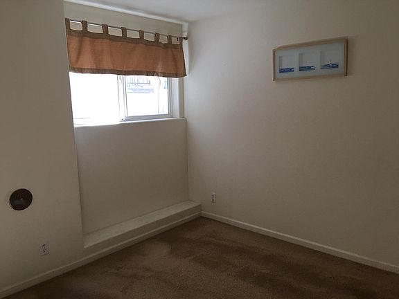4th image of 1704 Salamoni Ct #1