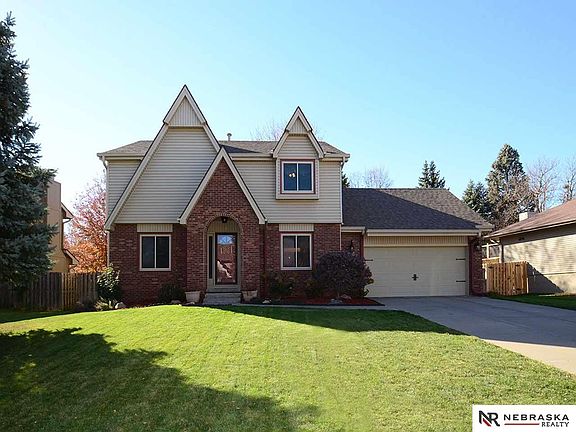 2nd image of 805 Joseph Dr