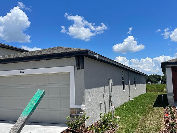 2nd image of 3037 Fresno Pl