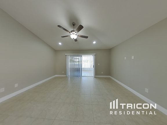 3rd image of 5434 Bryce Canyon Dr
