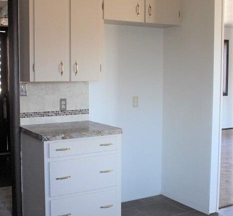 3rd image of 1509 N Carlton Ave
