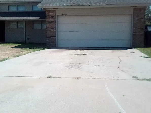 11624 Vail Dr, Oklahoma City, OK 73162
