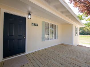 3225 Evergreen Dr, Granbury, TX 76048