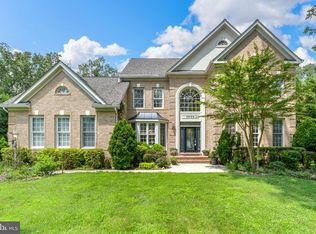 25123 Vista Ridge Rd, Laytonsville, MD 20882