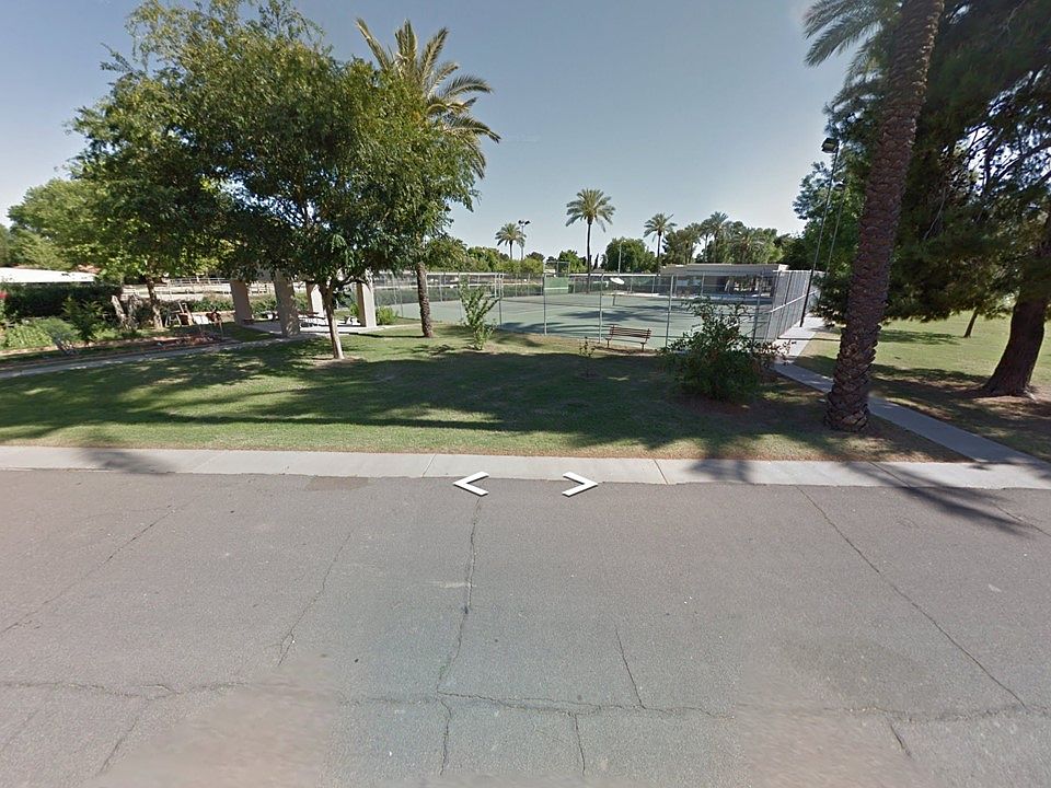 2nd image of 1029 E Calle Monte Vista Dr