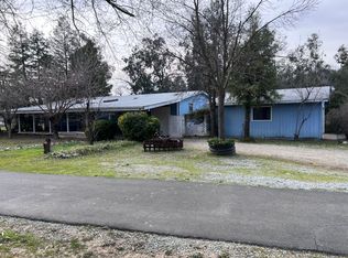 22195 Vallotton Ln, Bella Vista, CA 96008