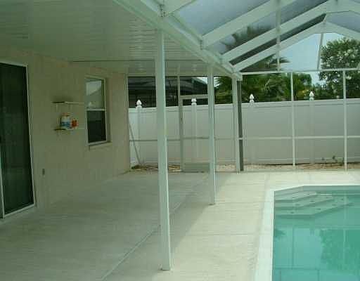 Covered Screened Lanai