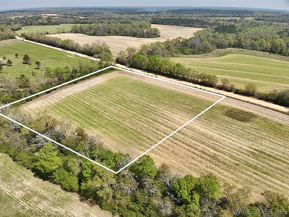 3rd image of Dillard Rd