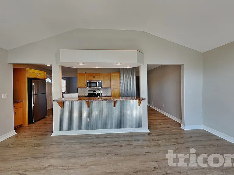 3692 Dennis Ln — Photo 2