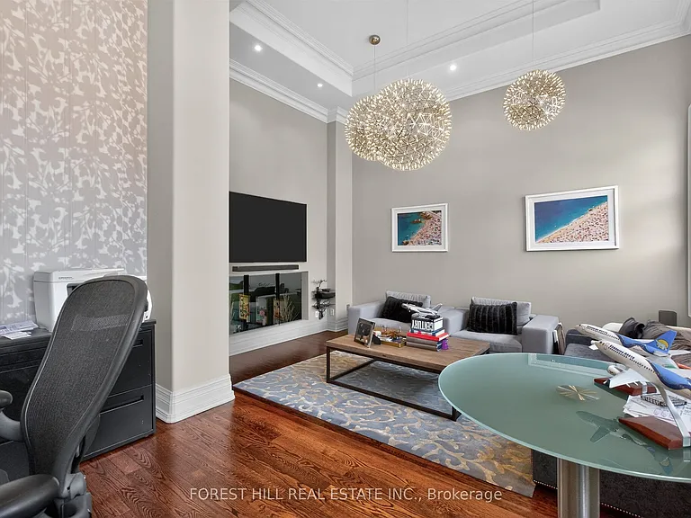 29 Webster Ave — Photo 23