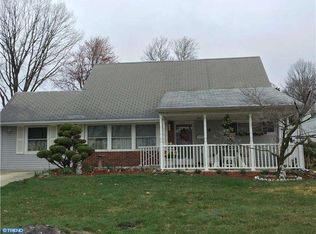 2 Village Turn, Levittown, PA 19054