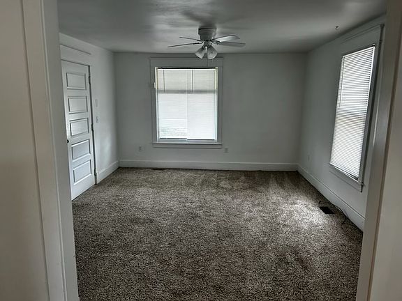 3rd image of 518 W Maple Ave #1A