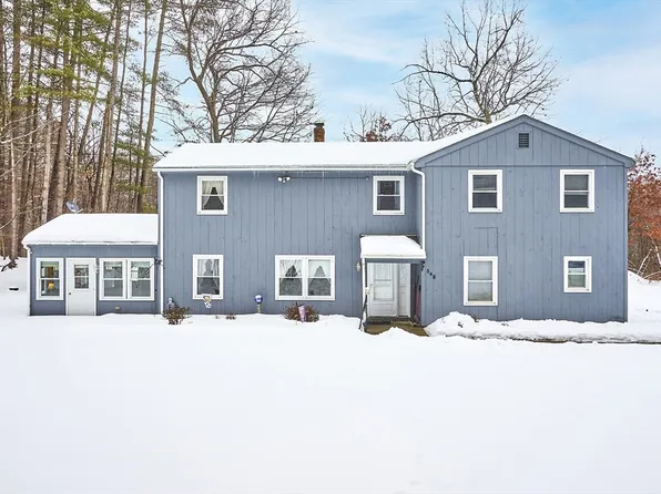 54 Stillwater Rd #B, South Deerfield, MA 01373