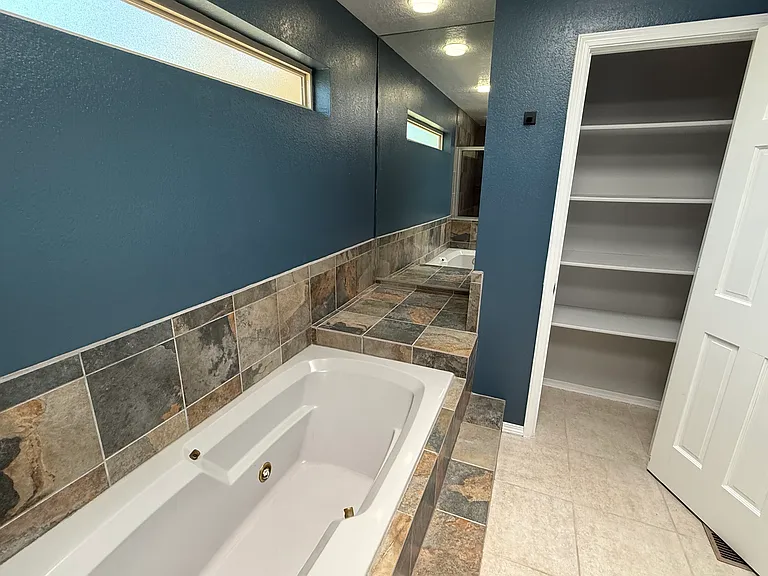 801 Piedra Larga Pl NE — Photo 13