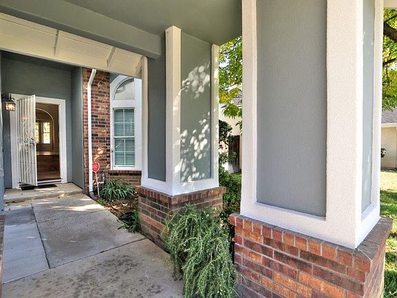 3rd image of 8909 Hollowstone Way
