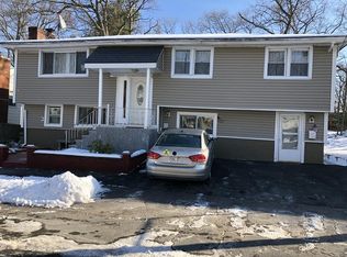 158 Dartmouth St #B, Lynn, MA 01904