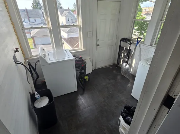 321 Winters Ave #D, Hazleton, PA 18202