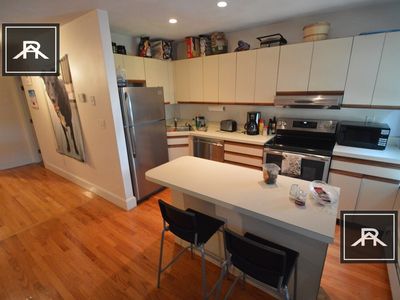 15 South St APT 2, Brighton, MA, 02135