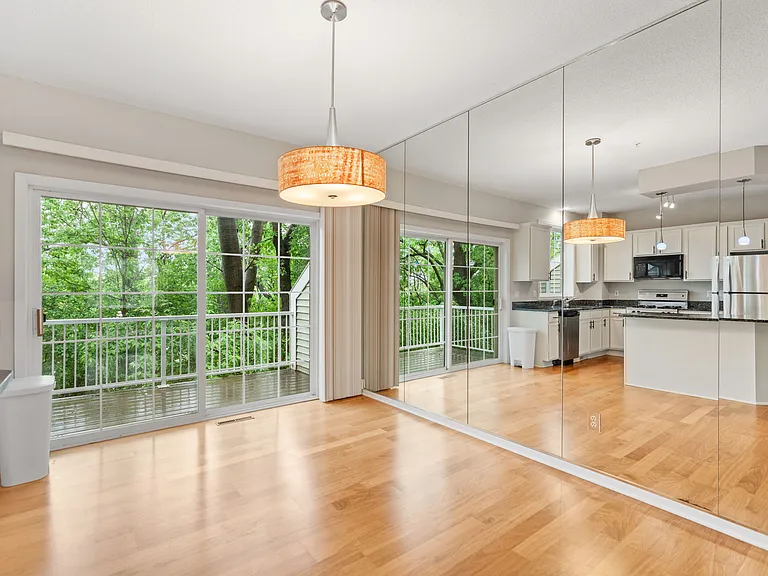 789 Fairfield Cir — Photo 10
