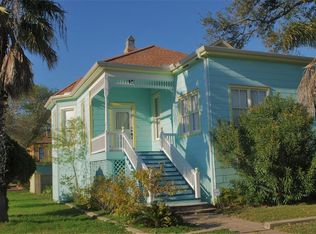 2928 Avenue P 1/2, Galveston, TX 77550