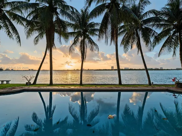 220 Bal Bay Dr, Bal Harbour, FL 33154