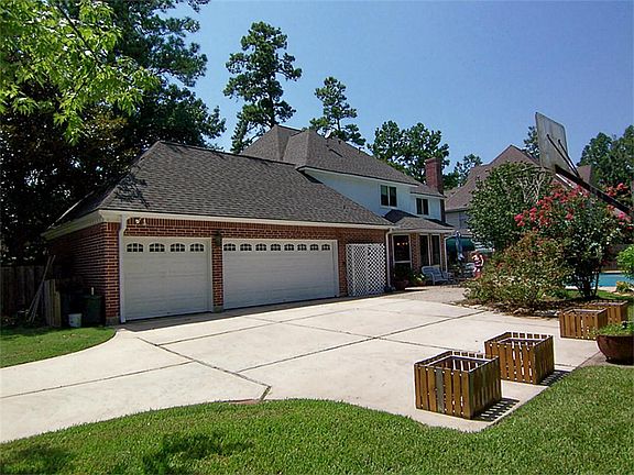 5th image of 1902 Riverglen Forest Dr