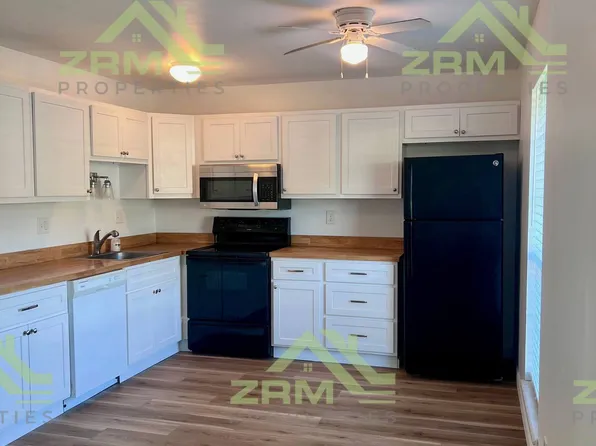 509 Monroe St APT 4, Pacific, MO 63069