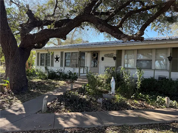 10740 Cr 535, Skidmore, TX